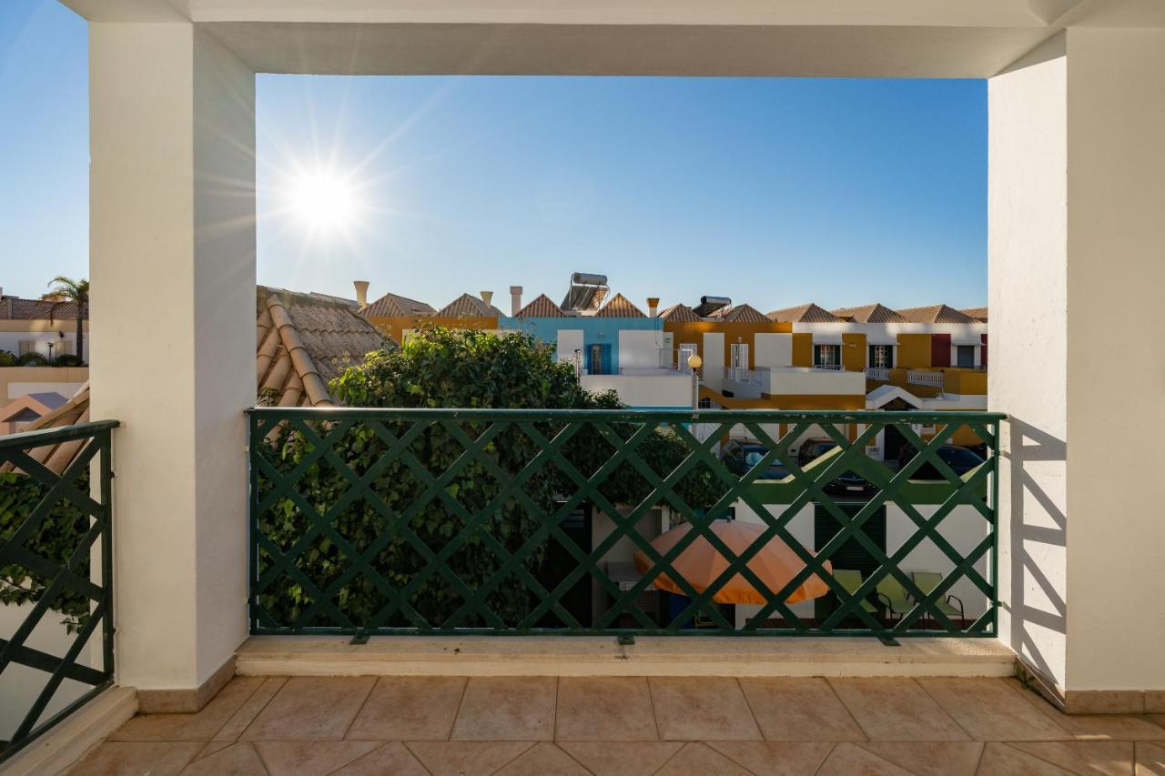 Holiday Villa In Elite Residential Area Of Distrikt Faro Exterior foto